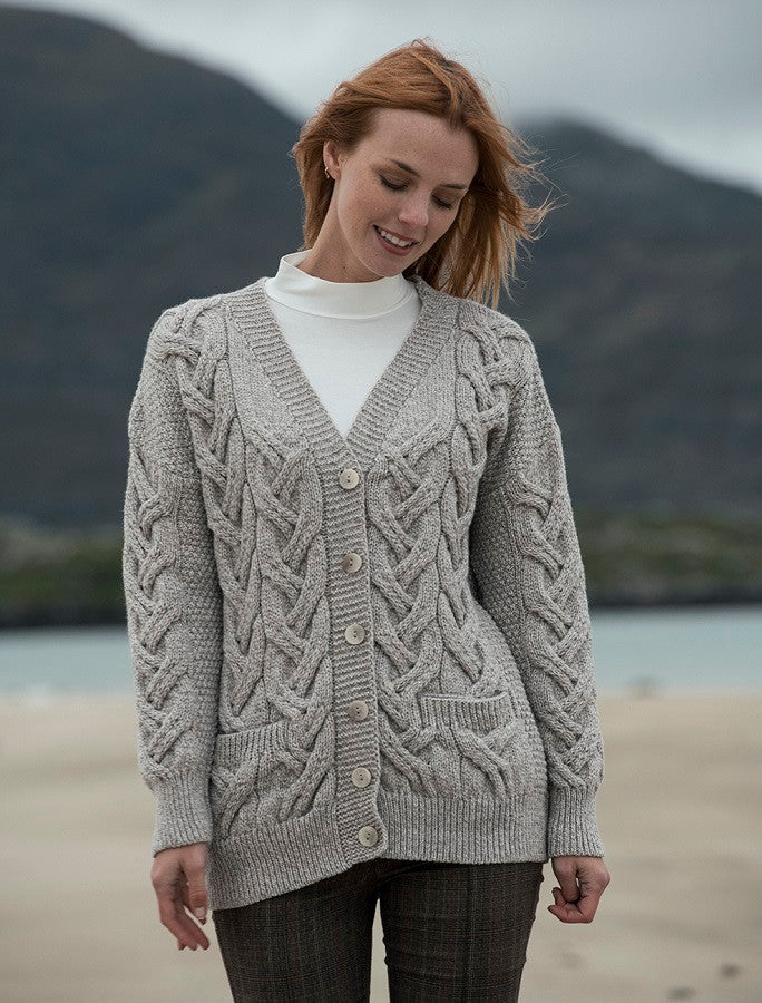 Sweaters & Cardigans